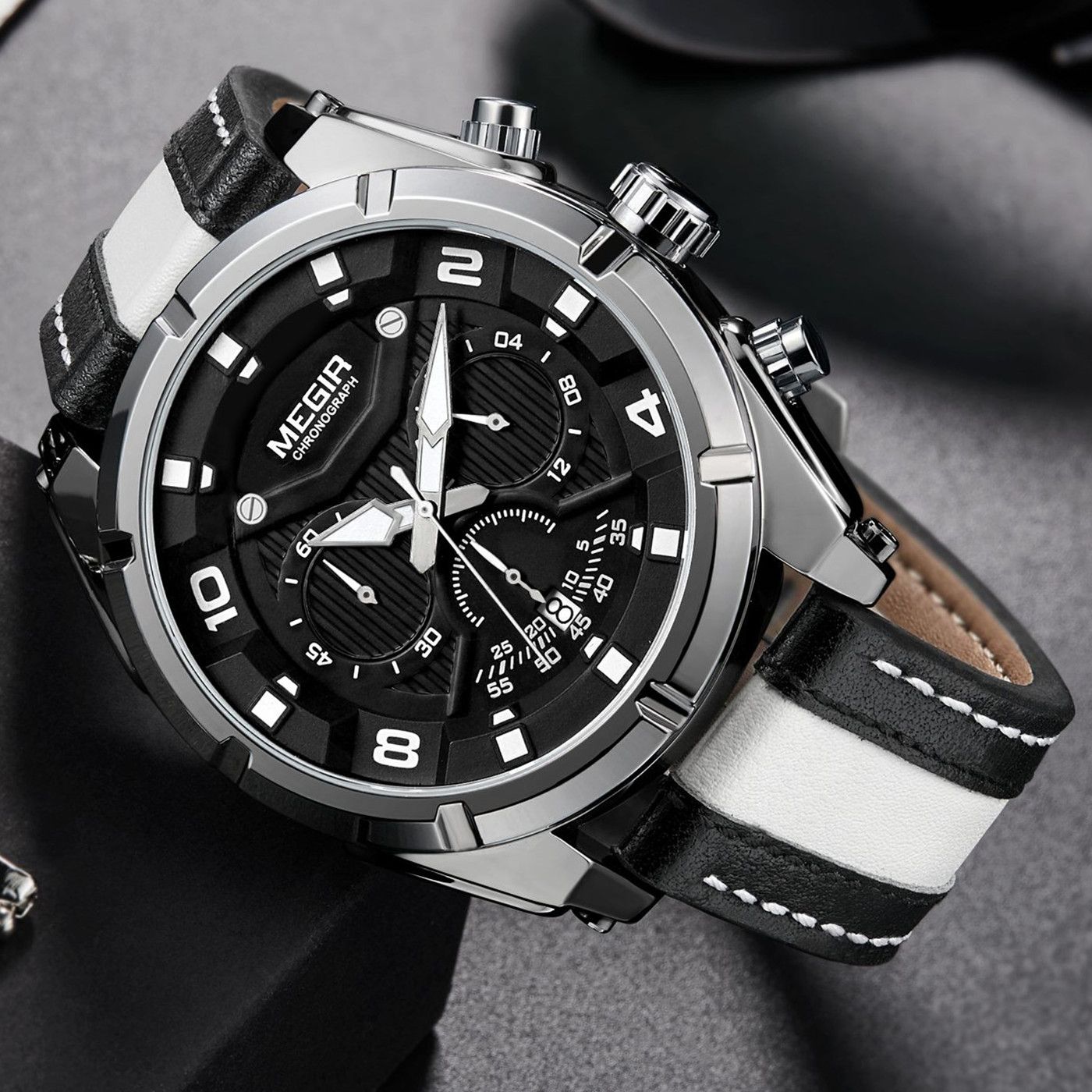 Relógio MEGIR 2076 | Cronógrafo de Luxo com Pulseira em Couro
